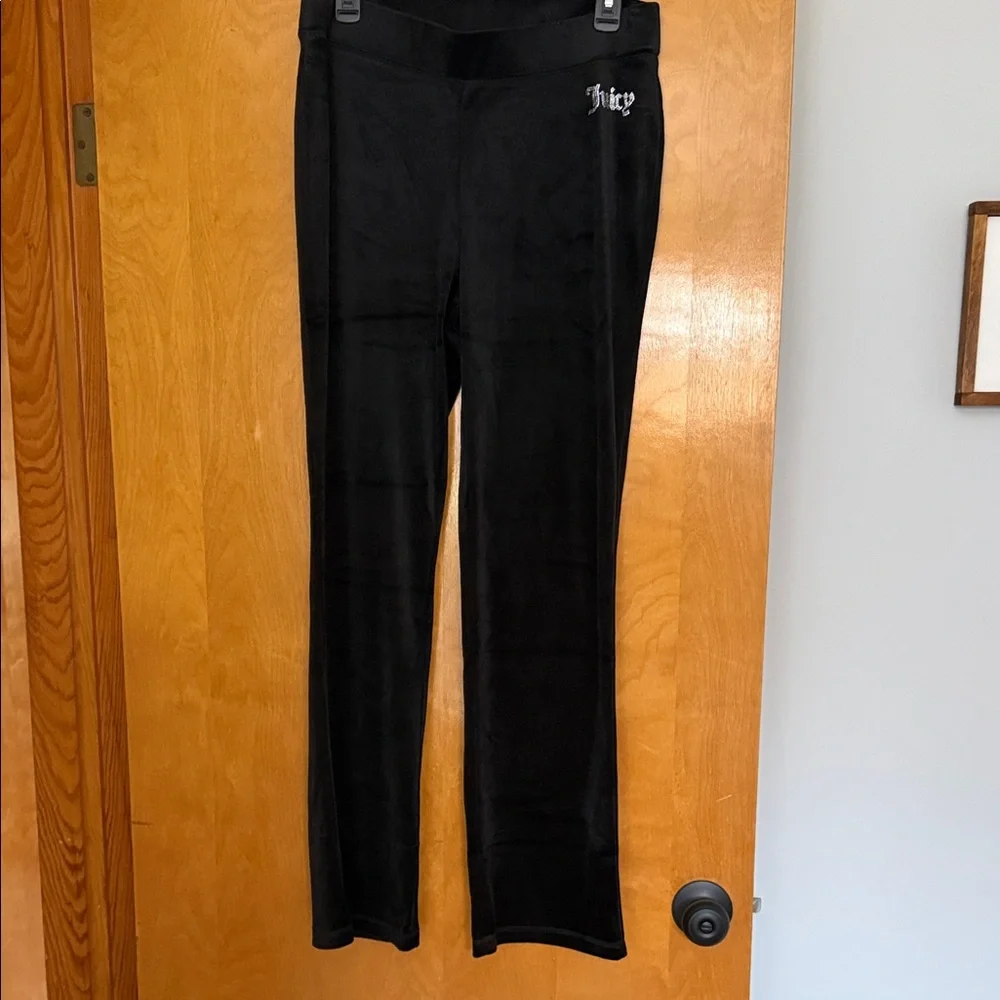 NWOT Juicy Couture Black Velour Set - pants - medium top - large - NEVER WORN - Picture 5 of 9